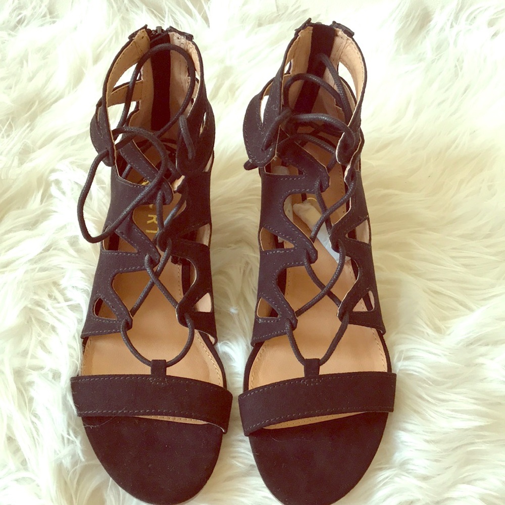 Report size 6.5 miramar gladiator shoes